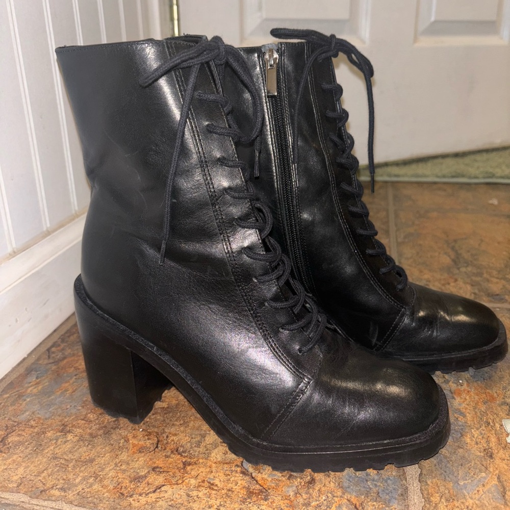 NWOT Saks Fifth Ave Heeled Lace Up Booties